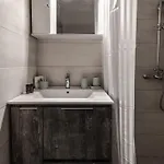شقة Ela