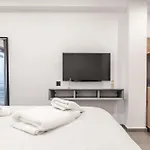 شقة Ela